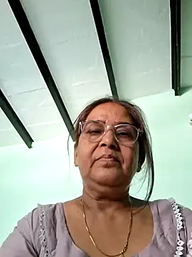 Snapshot of Shalini3456 chatting on May 20, 7:36 am Shalini3456 online show from May 20, 7:36 am