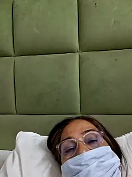 Snapshot of Shalini3456 chatting on May 20, 7:42 pm Shalini3456 online show from May 20, 7:42 pm