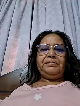 Snapshot of Shalini3456 chatting on May 23, 2:06 am Shalini3456 online show from May 23, 2:06 am