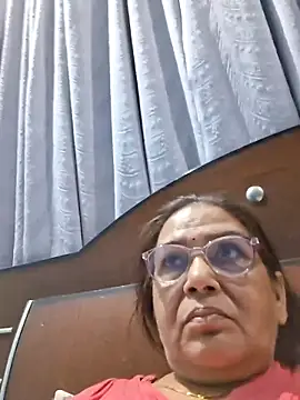 Snapshot of Shalini3456 chatting on May 23, 3:05 pm Shalini3456 online show from May 23, 3:05 pm