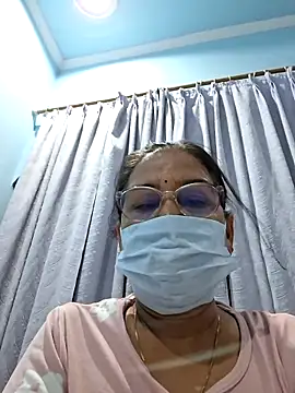 Snapshot of Shalini3456 chatting on May 29, 5:11 pm Shalini3456 online show from May 29, 5:11 pm