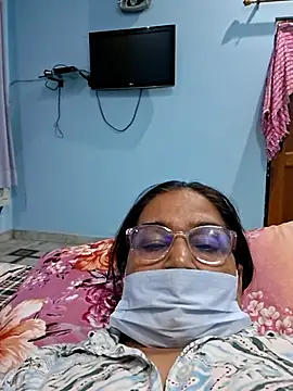 Snapshot of Shalini3456 chatting on May 31, 4:58 pm Shalini3456 online show from May 31, 4:58 pm