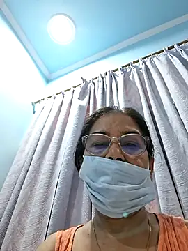 Snapshot of Shalini3456 chatting on June 4, 5:24 am Shalini3456 online show from June 4, 5:24 am
