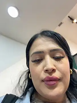 Snapshot of Sara_fun chatting on March 17, 11:54 pm Sara fun online show from March 17, 11:54 pm