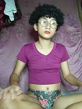 Snapshot of Maricar16 chatting on July 5, 9:33 pm Maricar16 online show from July 5, 9:33 pm