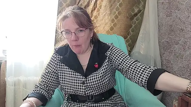 Snapshot of Miss_SandraX chatting on May 12, 3:09 pm Miss SandraX online show from May 12, 3:09 pm