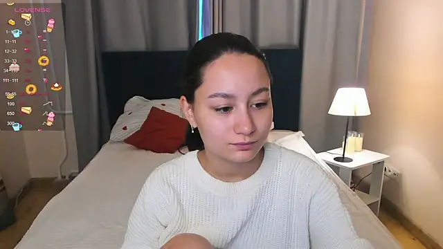 Snapshot of AndreaJohnsons chatting on July 6, 1:13 am AndreaJohnsons online show from July 6, 1:13 am