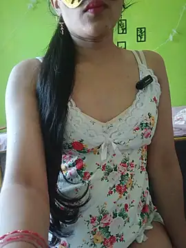 Snapshot of Sexy_Hena_69 chatting on May 30, 9:06 am Sexy Hena 69 online show from May 30, 9:06 am