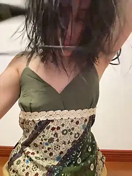 Faye-baby online show from April 21, 3:28 pm