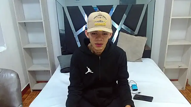 Daniel Guty online show from April 24, 5:37 pm