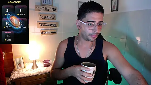andders  online show from May 28, 11:46 pm
