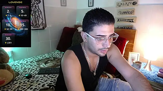 andders  online show from June 5, 2:12 pm