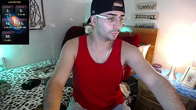 andders  online show from June 17, 2:03 am