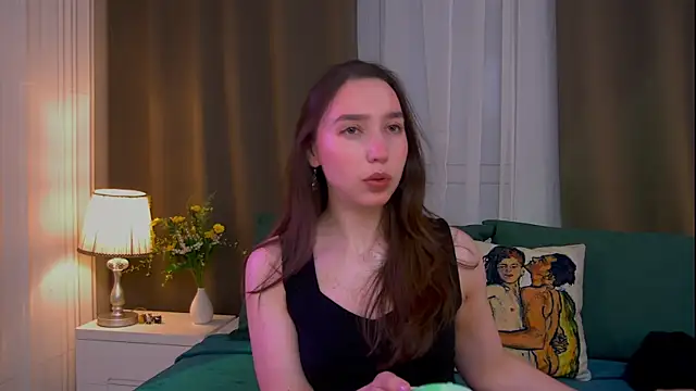 Snapshot of Suzaneey chatting on July 19, 7:17 pm Suzaneey online show from July 19, 7:17 pm