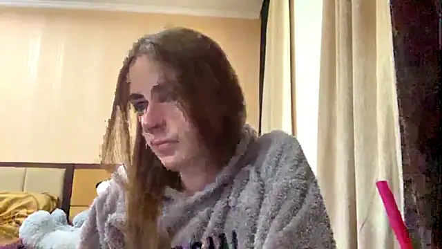Snapshot of selianderol chatting on May 31, 7:15 am selianderol online show from May 31, 7:15 am