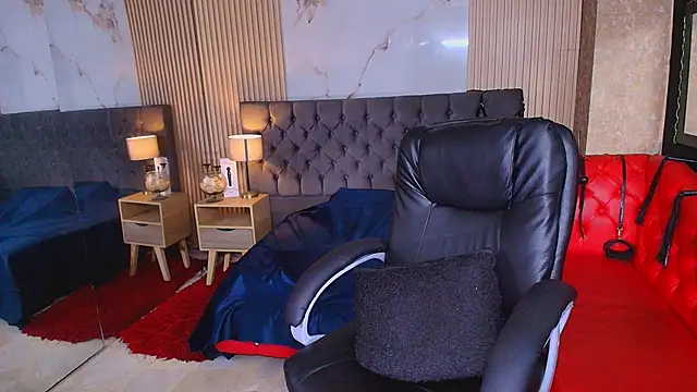 ZafiraVelvet online show from April 18, 7:58 pm