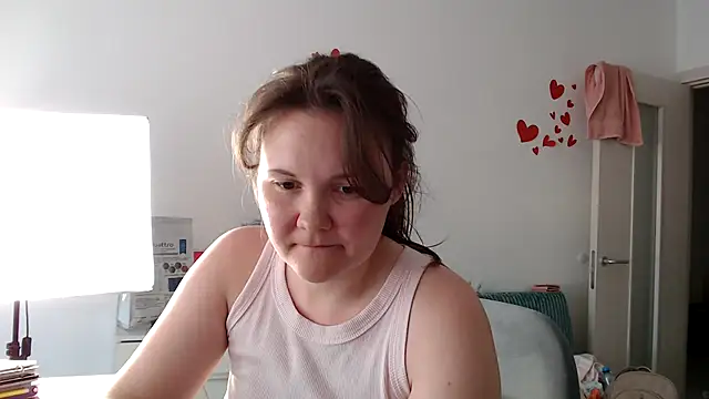 Snapshot of Nodarell chatting on July 5, 3:30 pm Nodarell online show from July 5, 3:30 pm
