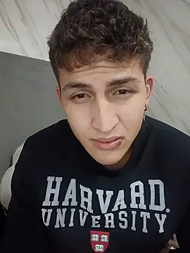 Snapshot of Axel_Romanov chatting on July 27, 12:45 pm Axel Romanov online show from July 27, 12:45 pm