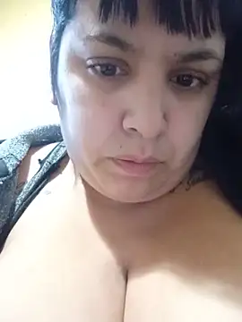Snapshot of melones3 chatting on May 14, 6:47 pm melones3 online show from May 14, 6:47 pm