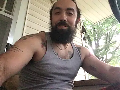 Snapshot of uceybaker chatting on July 1, 11:23 am uceybaker online show from July 1, 11:23 am