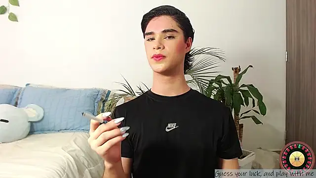 Snapshot of Rosseta_cute1 chatting on May 8, 6:24 pm Rosseta cute1 online show from May 8, 6:24 pm