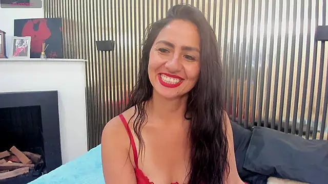 Snapshot of Scarrlet_Fox chatting on May 23, 7:56 am Scarrlet Fox online show from May 23, 7:56 am