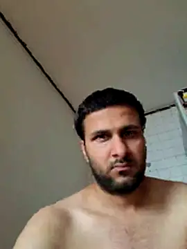 Snapshot of dickforpussyy chatting on July 11, 8:28 am dickforpussyy online show from July 11, 8:28 am