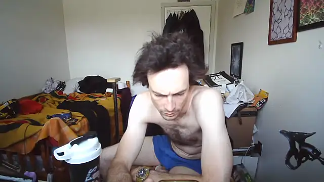 Snapshot of JohnnyMoves chatting on May 22, 9:09 pm JohnnyMoves online show from May 22, 9:09 pm
