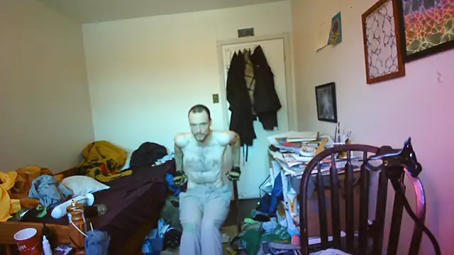 Snapshot of JohnnyMoves chatting on July 1, 5:34 pm JohnnyMoves online show from July 1, 5:34 pm