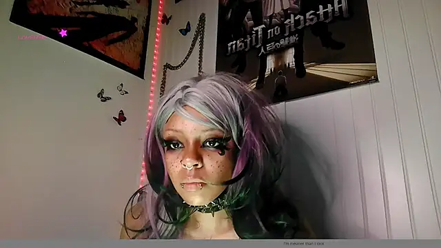 Snapshot of nerdyhotgoth chatting on June 19, 5:12 am nerdyhotgoth online show from June 19, 5:12 am