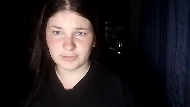 Snapshot of BeatriceMolands chatting on May 25, 6:14 pm BeatriceMolands online show from May 25, 6:14 pm