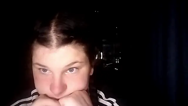Snapshot of BeatriceMolands chatting on May 26, 6:59 pm BeatriceMolands online show from May 26, 6:59 pm
