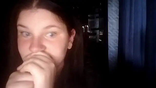 Snapshot of BeatriceMolands chatting on May 28, 5:43 pm BeatriceMolands online show from May 28, 5:43 pm
