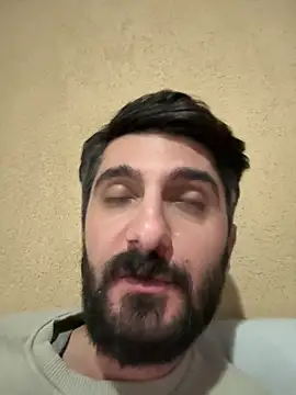 fatihbry657 online show from April 24, 10:23 pm