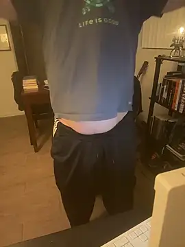 pegaticlouds online show from April 28, 5:34 am