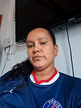 Snapshot of Samanta-42 chatting on April 27, 8:18 pm Samanta-42 online show from April 27, 8:18 pm