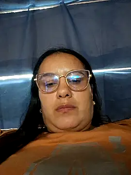 Snapshot of Samanta-42 chatting on May 26, 2:46 pm Samanta-42 online show from May 26, 2:46 pm