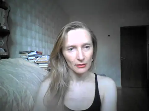 LunaBelle8 online show from June 14, 1:57 pm