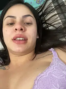 Snapshot of Livia-cortez chatting on June 17, 1:45 pm Livia-cortez online show from June 17, 1:45 pm
