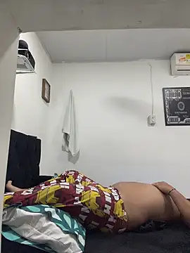 Snapshot of Patricio_02 chatting on May 25, 12:33 pm Patricio 02 online show from May 25, 12:33 pm