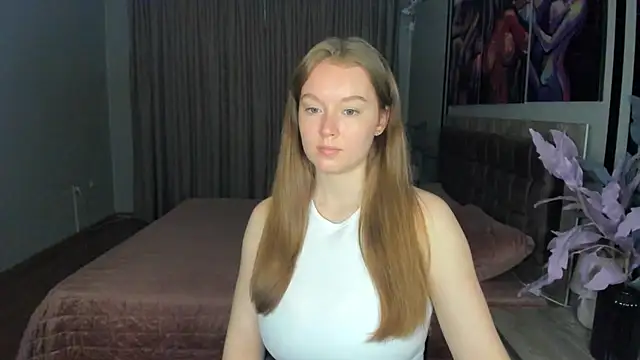 Snapshot of ValeriSunny chatting on July 19, 5:33 am ValeriSunny online show from July 19, 5:33 am