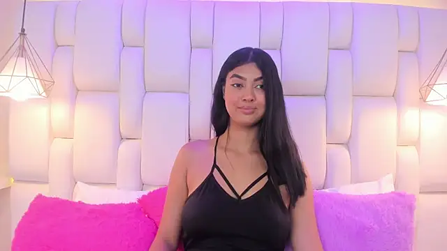 Snapshot of TaniaSevillano chatting on May 1, 5:28 pm TaniaSevillano online show from May 1, 5:28 pm