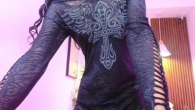 Snapshot of Cherry_Vixen_ chatting on June 11, 6:17 pm Cherry Vixen online show from June 11, 6:17 pm