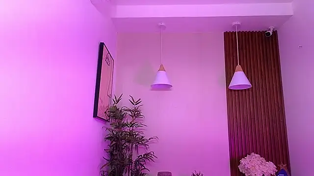 Snapshot of Cherry_Vixen_ chatting on July 13, 6:11 pm Cherry Vixen online show from July 13, 6:11 pm