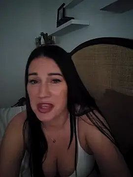 ashleyleeXX online show from April 27, 10:57 am