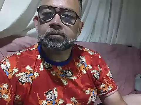 Snapshot of CarlossexVen chatting on May 31, 1:14 am CarlossexVen online show from May 31, 1:14 am