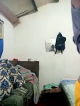 Snapshot of Juan_viveros chatting on May 28, 2:58 pm Juan viveros online show from May 28, 2:58 pm