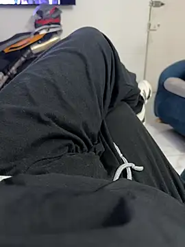 fabianvergon94 online show from April 23, 11:18 pm