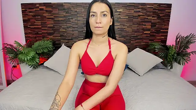 Snapshot of valkiriia__ chatting on June 29, 10:37 am valkiriia online show from June 29, 10:37 am