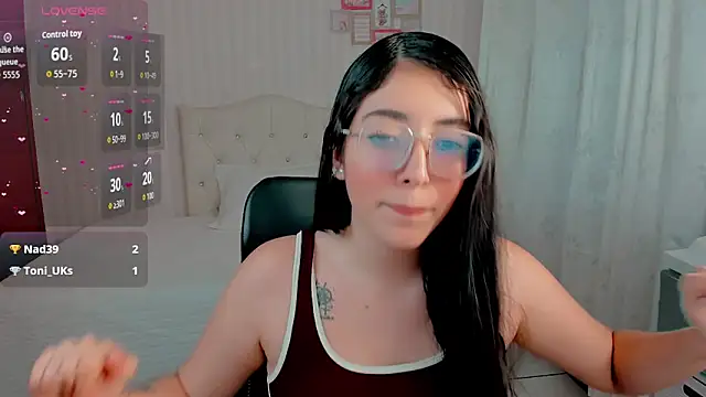 hottie emma james online show from April 21, 2:51 am